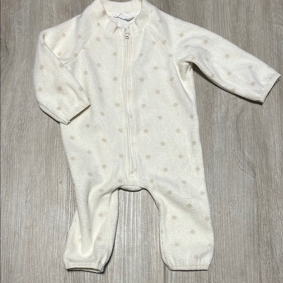 Little Earthlings Cozy Cream Polka Dot Kids One Piece - Picture 1 of 1